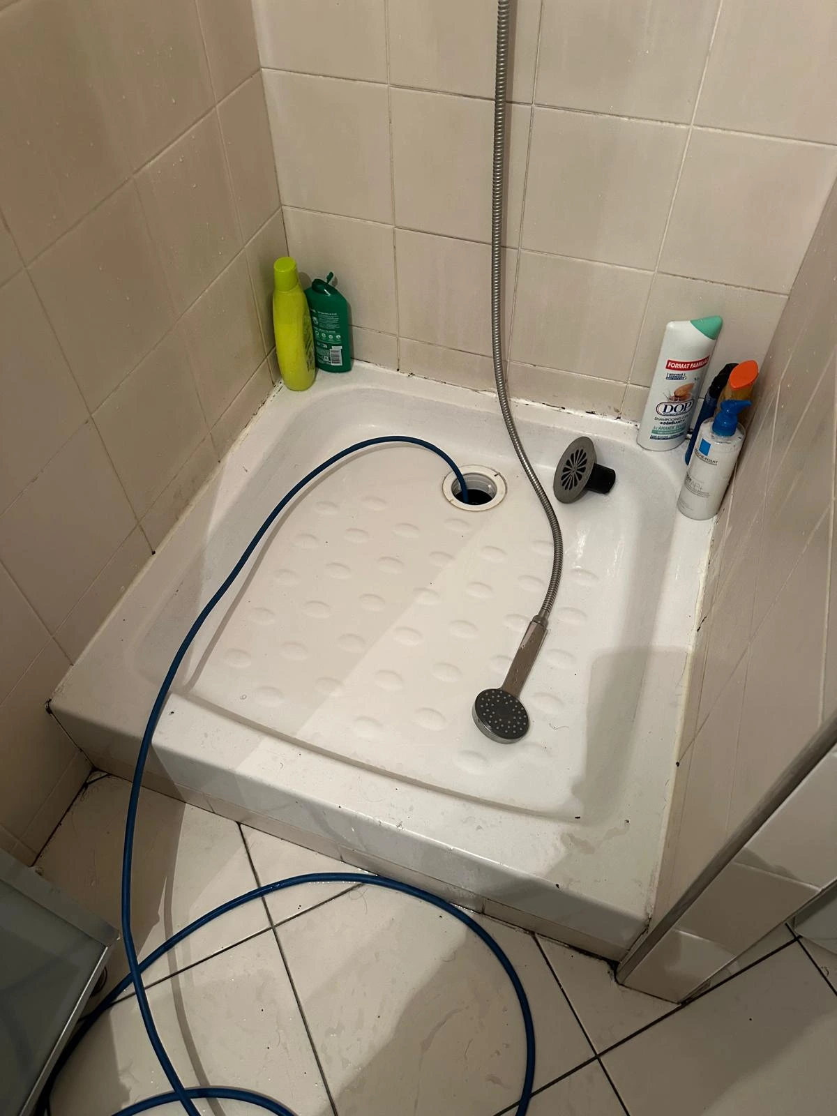 Débouchage professionnel douche - Service Débouche Paris expertise