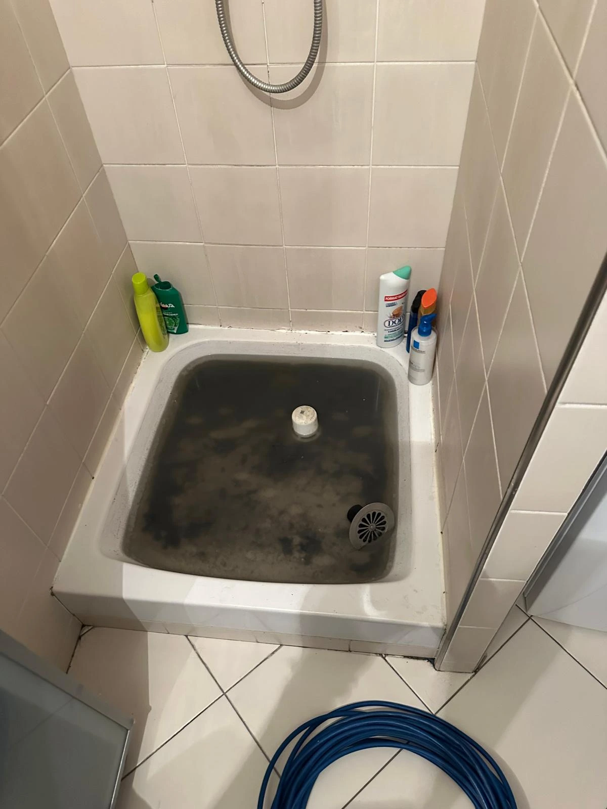 Réparation canalisation douche - Service Débouche intervention rapide